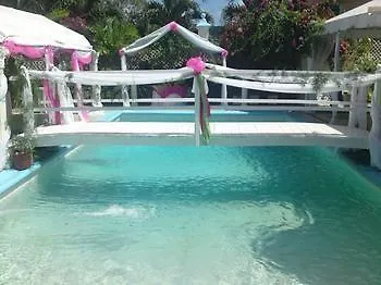 Hunters Rest Villa Tower Isle Lodge
