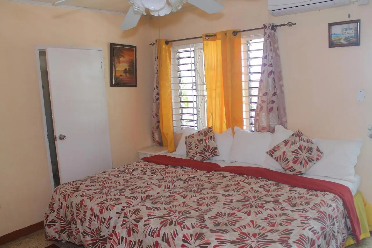Hunters Rest Villa Tower Isle Lodge