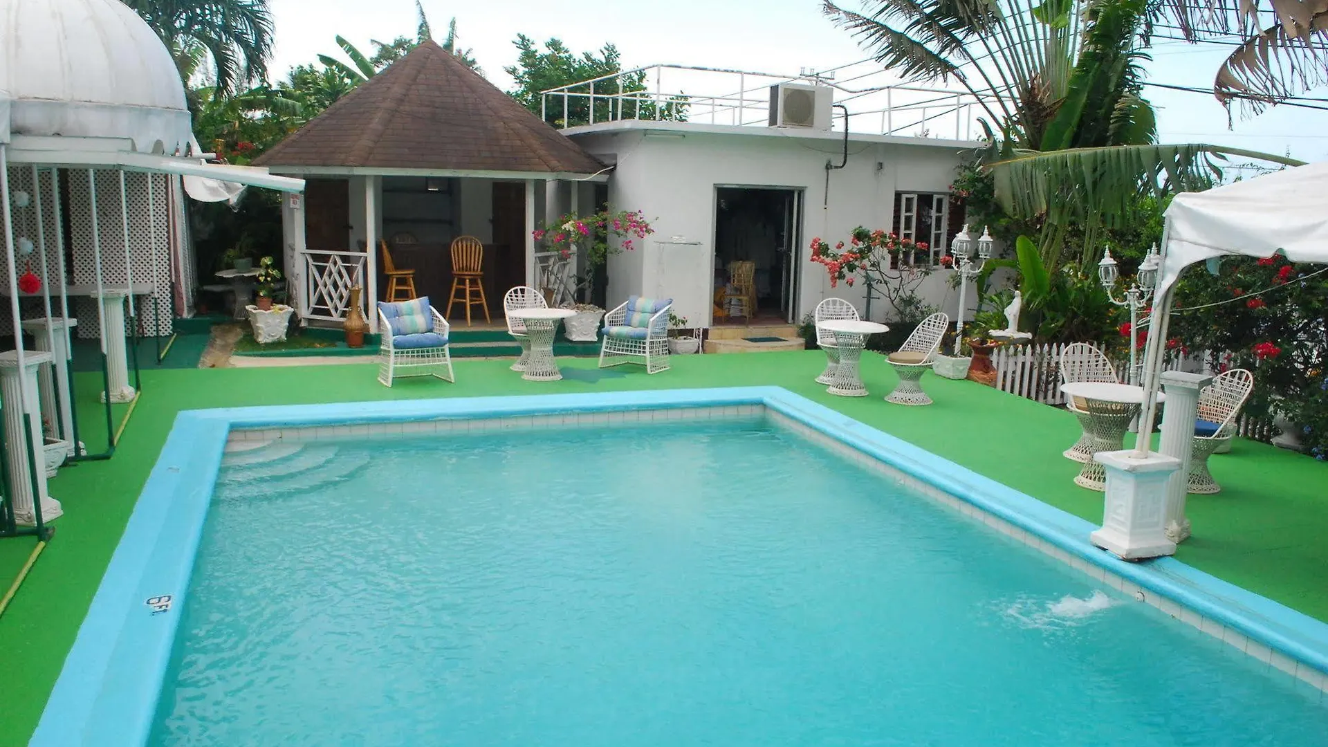 Hunters Rest Villa Tower Isle 0*,  Jamajka